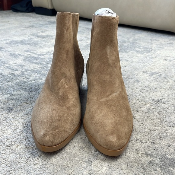 New Rag & Bone Rover Block Heel Chelsea Booties Ankle Boots Suede Tan Sz 35 - Picture 4 of 14